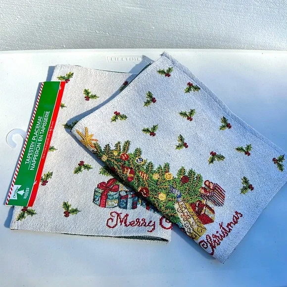 Tapestry placemats holiday
Christmas house set of two Merry  Christmas Tree New - Picture 6 of 7